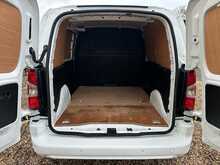 Vauxhall Combo Turbo D 2300 Sportive - U1124