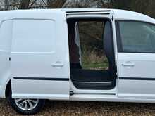 Volkswagen Caddy Maxi L2 L2 TDI C20 BlueMotion Tech Highline - U1129