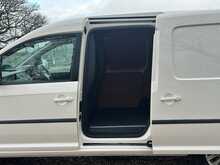 Volkswagen Caddy Maxi L2 L2 TDI C20 BlueMotion Tech Highline - U1129