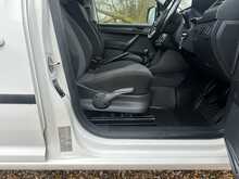 Volkswagen Caddy Maxi L2 L2 TDI C20 BlueMotion Tech Highline - U1129