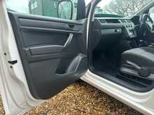 Volkswagen Caddy Maxi L2 L2 TDI C20 BlueMotion Tech Highline - U1129