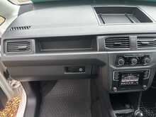 Volkswagen Caddy Maxi L2 L2 TDI C20 BlueMotion Tech Highline - U1129