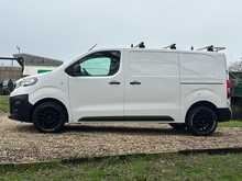 Peugeot Expert BlueHDi 1400 Professional 2.0 180 Bhp - U1136