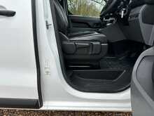 Peugeot Expert BlueHDi 1400 Professional 2.0 180 Bhp - U1136