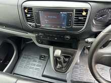 Peugeot Expert BlueHDi 1400 Professional 2.0 180 Bhp - U1136