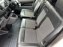 Peugeot Expert BlueHDi 1400 Professional 2.0 180 Bhp - U1136