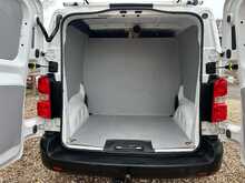 Peugeot Expert BlueHDi 1400 Professional 2.0 180 Bhp - U1136
