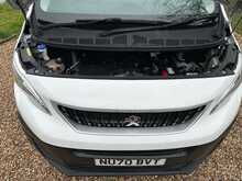 Peugeot Expert BlueHDi 1400 Professional 2.0 180 Bhp - U1136