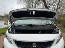 Peugeot Expert BlueHDi 1400 Professional 2.0 180 Bhp - U1136