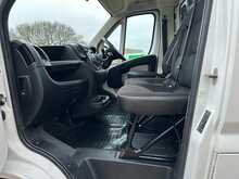 Peugeot Boxer L3 12ft Alloy Dropside BlueHDi 335 2.2 140
 - U1149