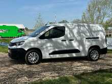 Peugeot Partner L2 BlueHDi 950 Professional Premium - U1154