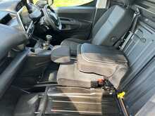 Peugeot Partner L2 BlueHDi 950 Professional Premium - U1154
