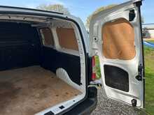 Peugeot Partner L2 BlueHDi 950 Professional Premium - U1154