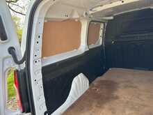 Peugeot Partner L2 BlueHDi 950 Professional Premium - U1154