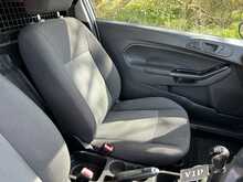 Ford Fiesta Van 1.5 Tdci Euro 6 TDCi - U620