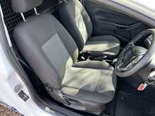 Ford Fiesta Van 1.5 Tdci Euro 6 TDCi - U620