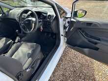 Ford Fiesta Van 1.5 Tdci Euro 6 TDCi - U620