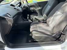 Ford Fiesta Van 1.5 Tdci Euro 6 TDCi - U620