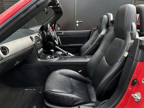 2.0i Sport Tech Convertible 2dr Petrol Manual Euro 4 (160 ps)