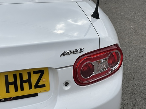 2.0i Sport Tech Roadster 2dr Petrol Manual Euro 5 (160 ps)