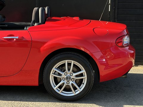 1.8i SE Roadster 2dr Petrol Manual Euro 5 (126 ps)