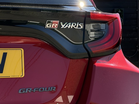 1.6T GR Circuit Hatchback 3dr Petrol Manual AWD Euro 6 (261 ps)