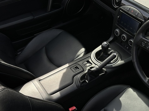 2.0i Sport Tech Roadster 2dr Petrol Manual Euro 5 (160 ps)