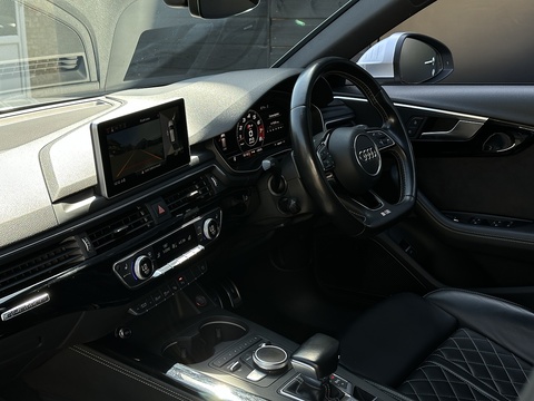 3.0 TFSI V6 Estate 5dr Petrol Tiptronic quattro Euro 6 (s/s) (354 ps)