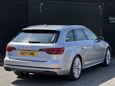 3.0 TFSI V6 Estate 5dr Petrol Tiptronic quattro Euro 6 (s/s) (354 ps)