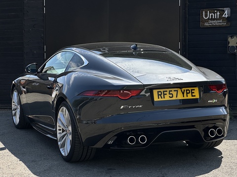 5.0 V8 R Coupe 2dr Petrol Auto AWD Euro 6 (s/s) (550 ps)