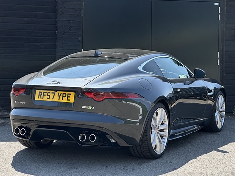 5.0 V8 R Coupe 2dr Petrol Auto AWD Euro 6 (s/s) (550 ps)