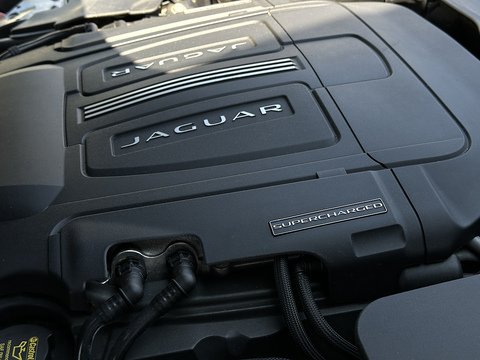 5.0 V8 R Coupe 2dr Petrol Auto AWD Euro 6 (s/s) (550 ps)