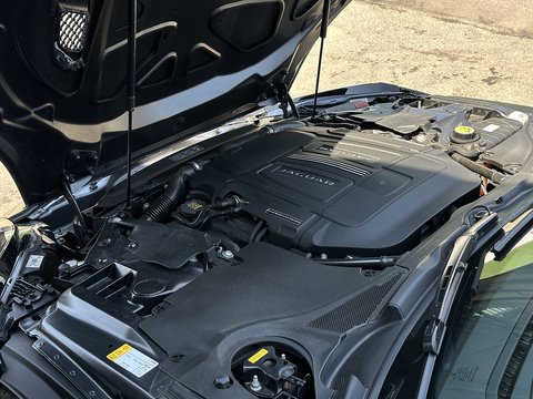 5.0 V8 R Coupe 2dr Petrol Auto AWD Euro 6 (s/s) (550 ps)