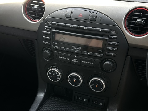 2.0i Kuro Roadster 2dr Petrol Manual Euro 5 (160 ps)