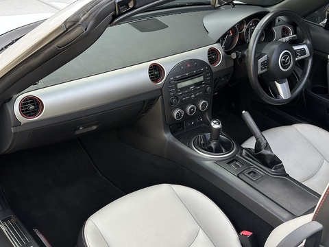2.0i Kuro Roadster 2dr Petrol Manual Euro 5 (160 ps)