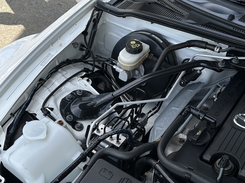 2.0i Kuro Roadster 2dr Petrol Manual Euro 5 (160 ps)