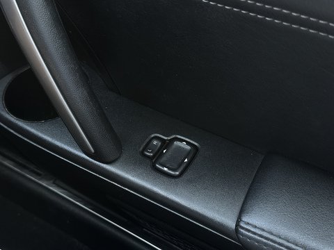 2.0i Roadster 2dr Petrol Powershift Euro 5 (160 ps)