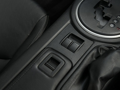 2.0i Roadster 2dr Petrol Powershift Euro 5 (160 ps)