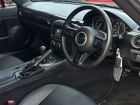 2.0i Sport Tech Roadster 2dr Petrol Manual Euro 5 (160 ps)