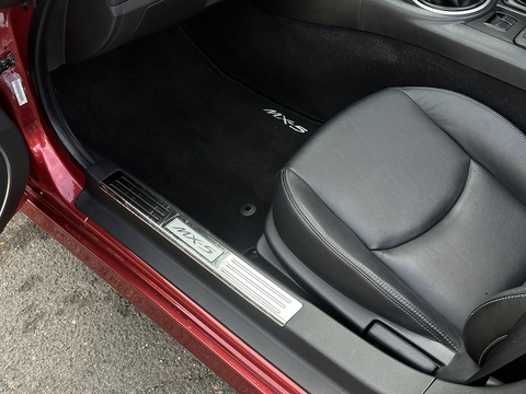 2.0i Sport Tech Roadster 2dr Petrol Manual Euro 5 (160 ps)