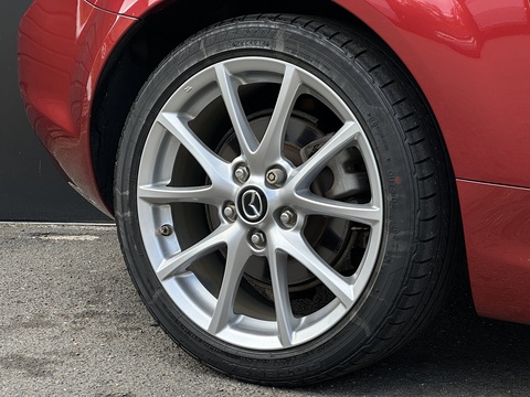 2.0i Sport Tech Roadster 2dr Petrol Manual Euro 5 (160 ps)