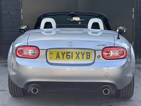 2.0i Sport Tech Roadster 2dr Petrol Manual Euro 5 (160 ps)