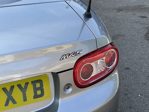 2.0i Sport Tech Roadster 2dr Petrol Manual Euro 5 (160 ps)