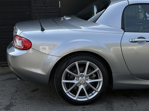 2.0i Sport Tech Roadster 2dr Petrol Manual Euro 5 (160 ps)