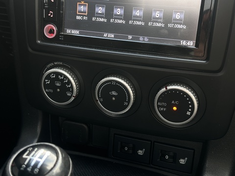 2.0i Sport Tech Roadster 2dr Petrol Manual Euro 5 (160 ps)