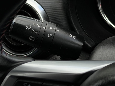 2.0 SKYACTIV-G Sport Nav Convertible 2dr Petrol Manual Euro 6 (160 ps)