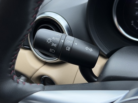 2.0 SKYACTIV-G Sport Nav Convertible 2dr Petrol Manual Euro 6 (160 ps)