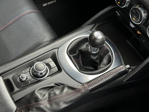 2.0 SKYACTIV-G Sport Nav Convertible 2dr Petrol Manual Euro 6 (160 ps)