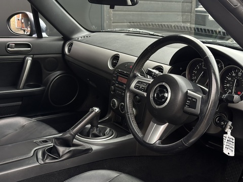 2.0i Sport Tech Convertible 2dr Petrol Manual Euro 4 (160 ps)