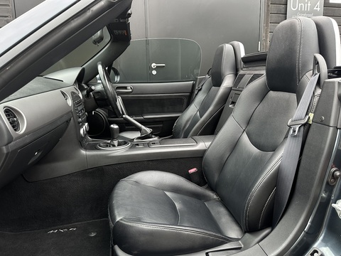 2.0i Sport Tech Convertible 2dr Petrol Manual Euro 4 (160 ps)